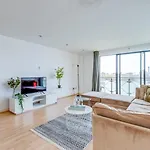 Md 1 Bedroom 1 Bath Apartment